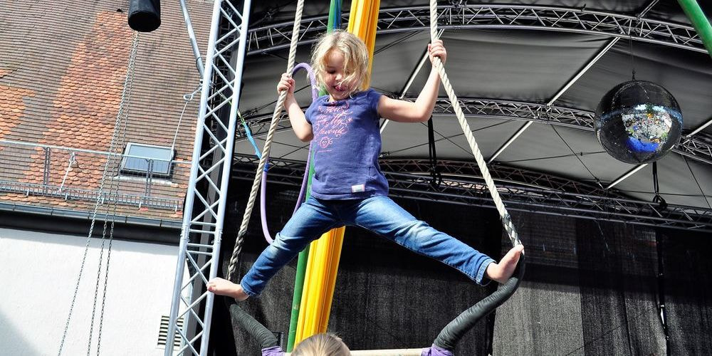 Tickets Trapez für Kids, Mit Liv&Tobi in Friedrichshafen