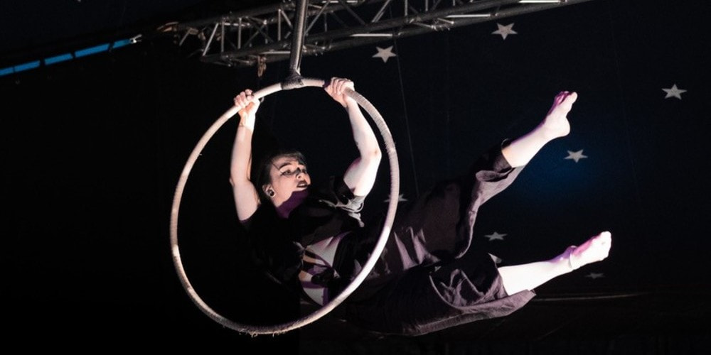 Tickets Cirque Intense – Zeitgenössisches Zirkustheater , Von Sinnen - Kopfkino & Bauchgefühl in Friedrichshafen