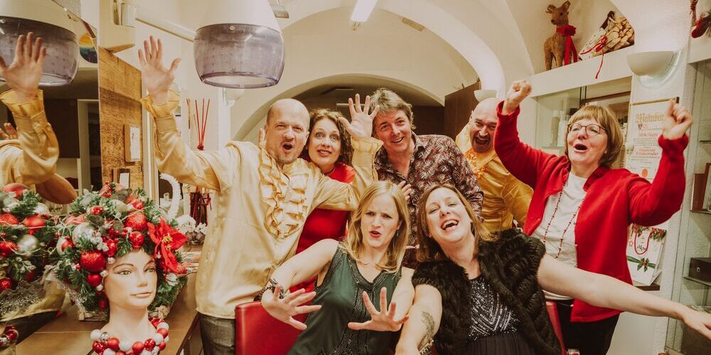 Tickets UTOBIA Weihnachts-Impro-Show , Die Oh-Du-Fröhliche-Weihnachts-Impro-Show! in 