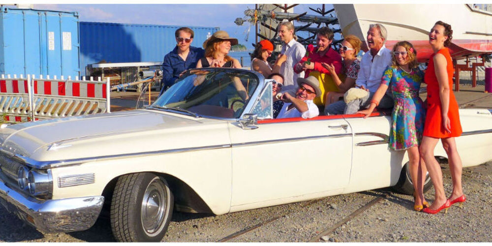 Tickets Pack die Badehose ein…., die UTOBIA–Sommer-Impro Shows 2026  in 